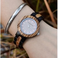 Relógio em Madeira Versalhes Feminino - BoboBird